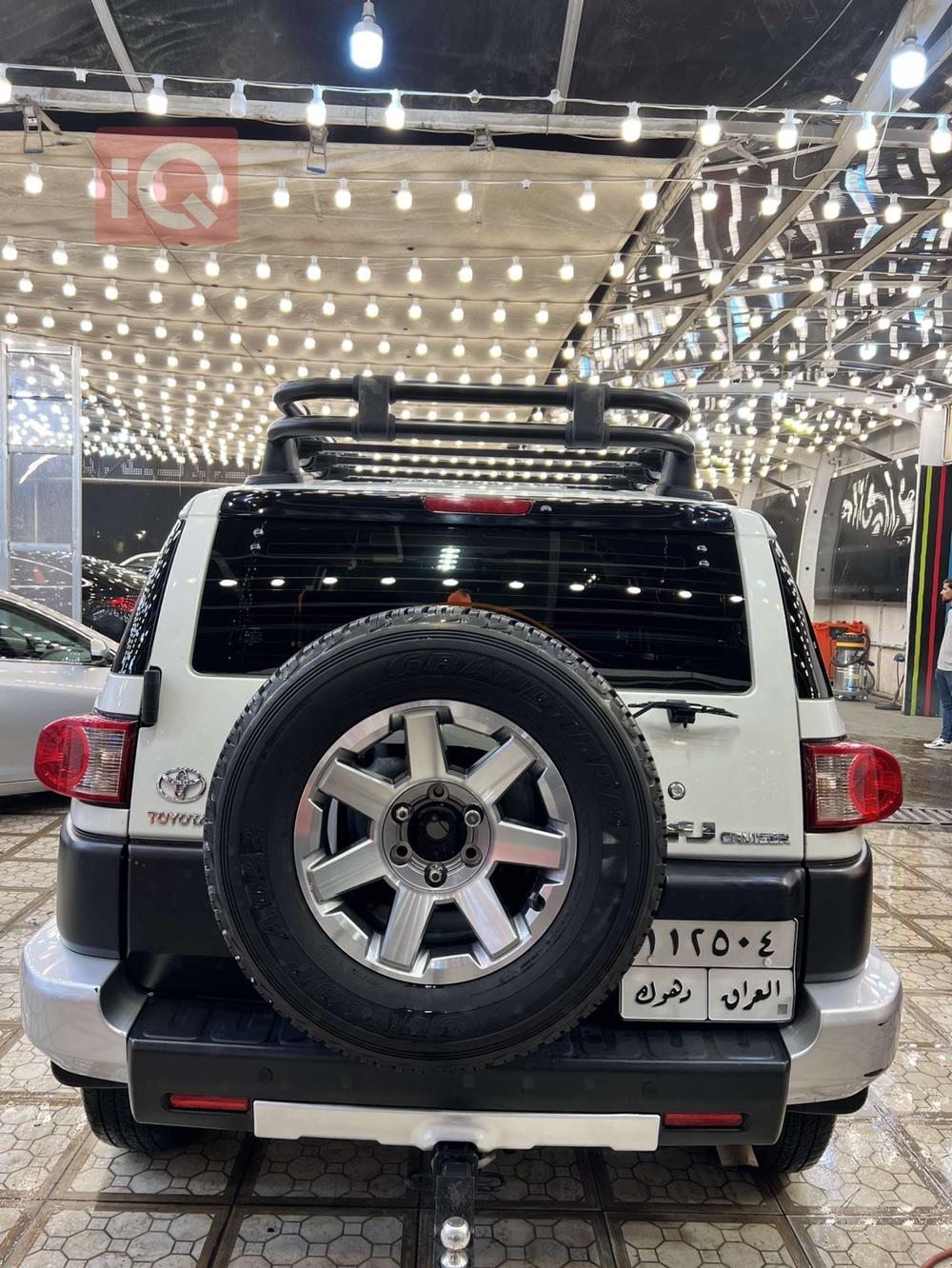 تويوتا إف جي كروزر